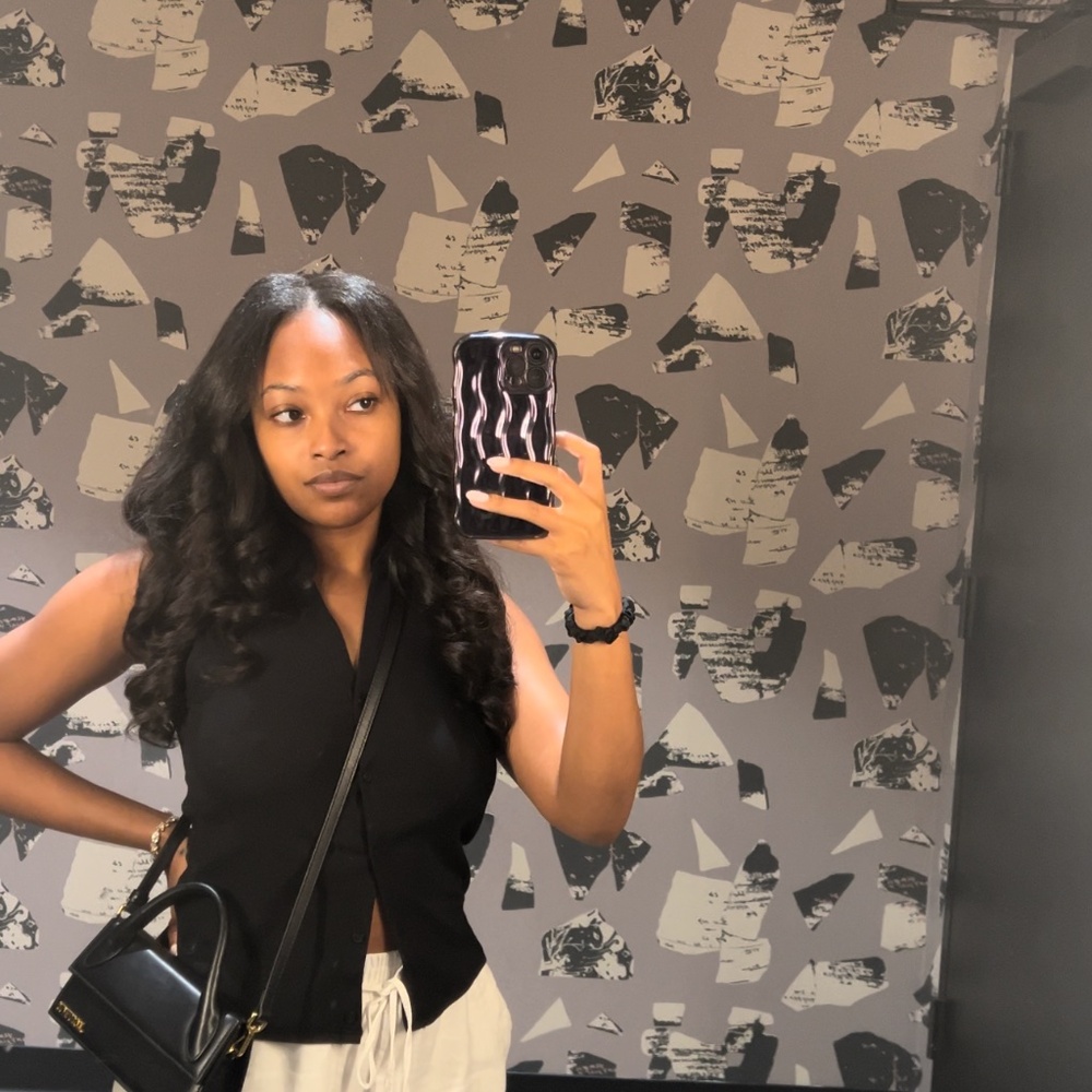 Meet your Posher, Madi